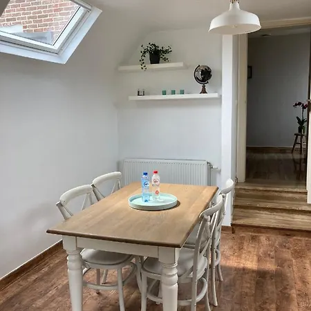 Rustig In Het Met Terras